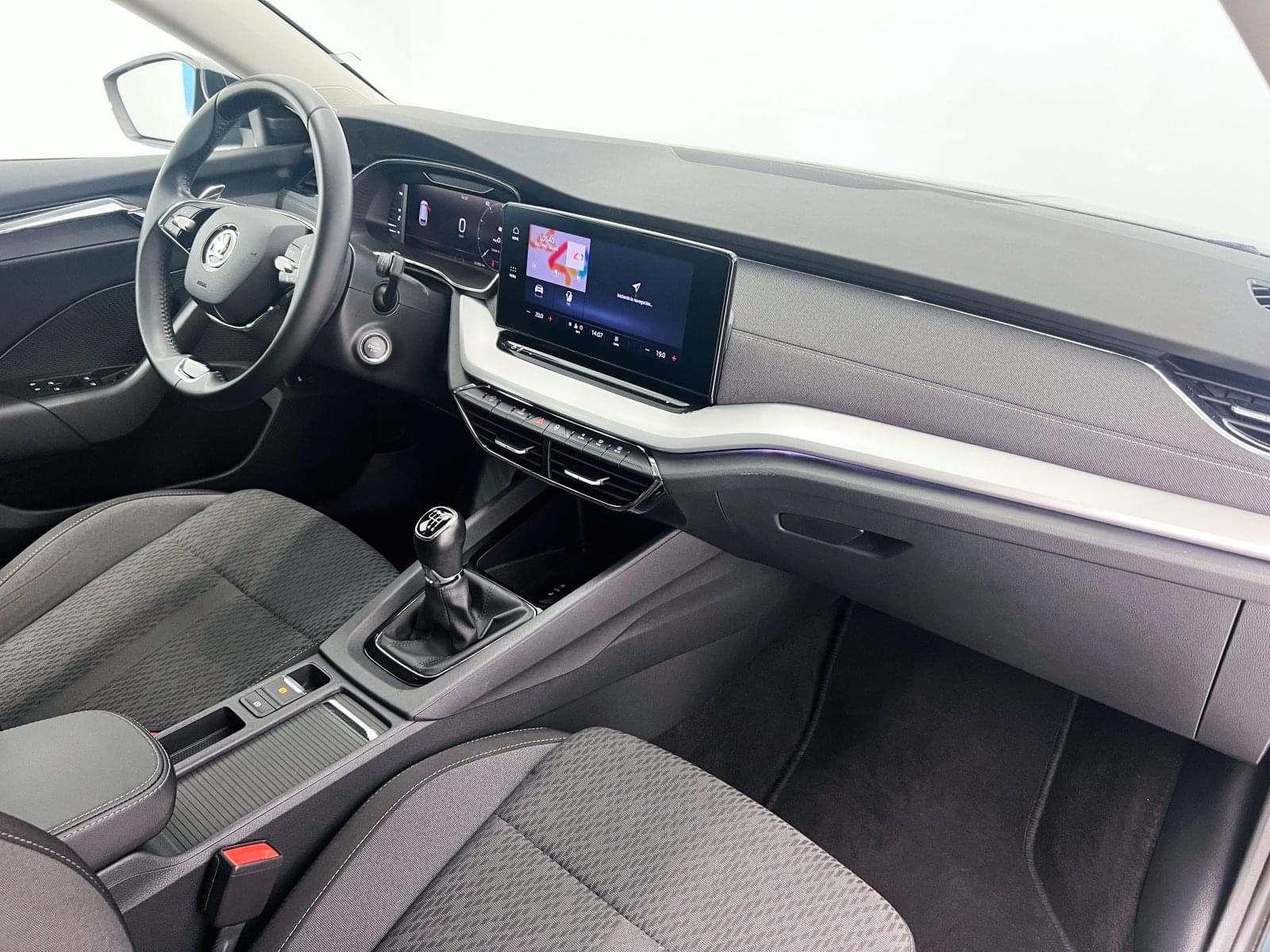 SKODA OCTAVIA COMBI 2.0 TDI 150CV  STYLE 38 