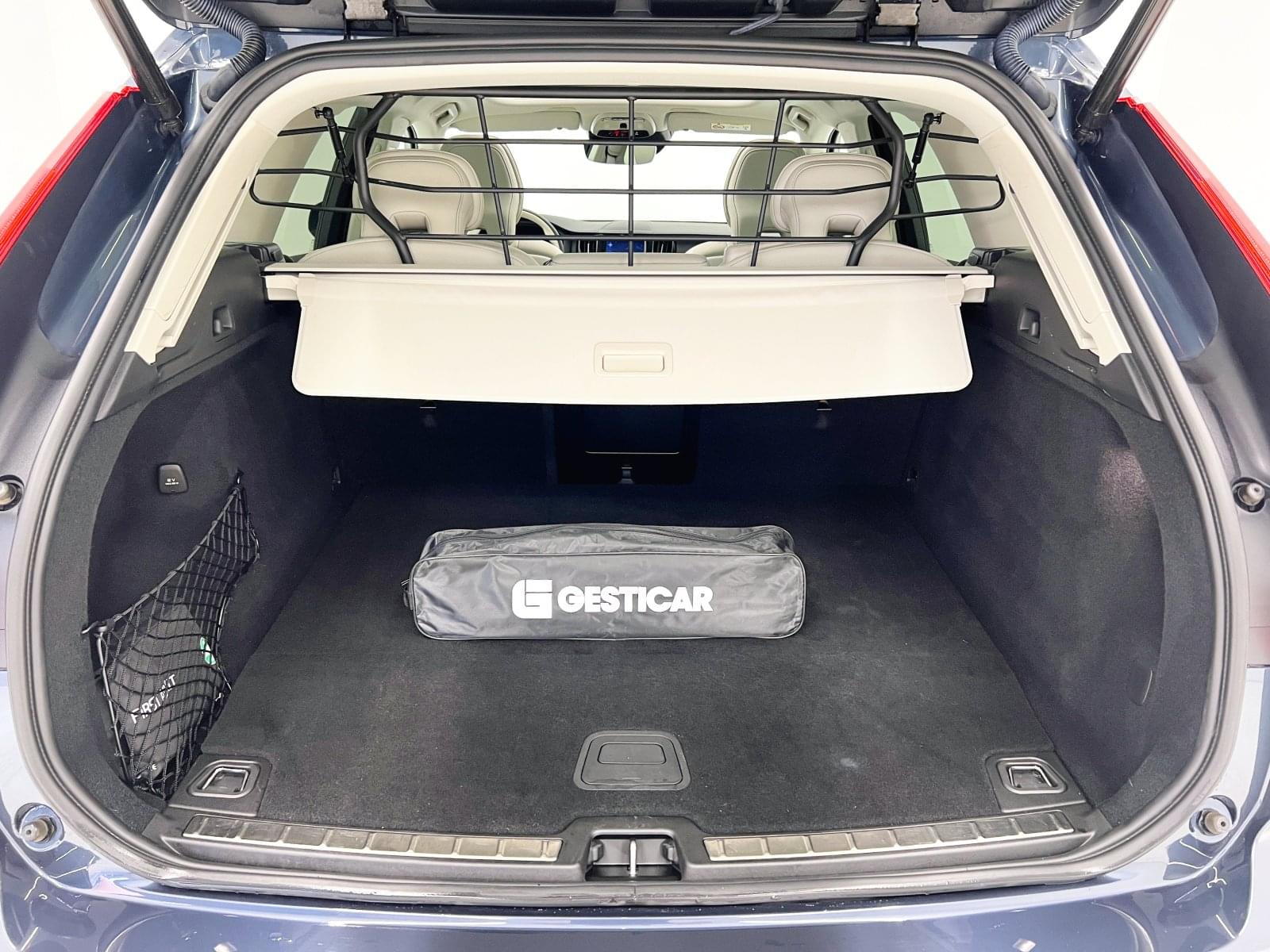 VOLVO XC60 INSCRIPTION PLUG-IN HYBRID 2.0  T8 390CV 15 