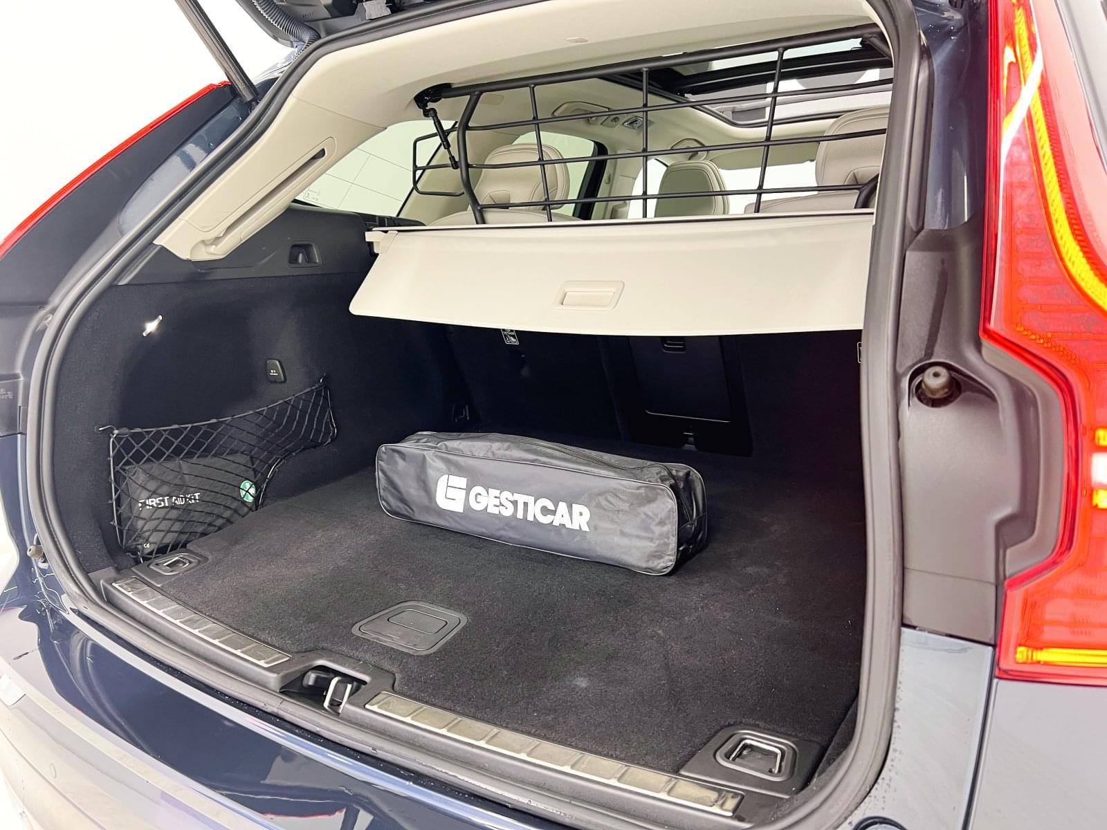 VOLVO XC60 INSCRIPTION PLUG-IN HYBRID 2.0  T8 390CV 16 