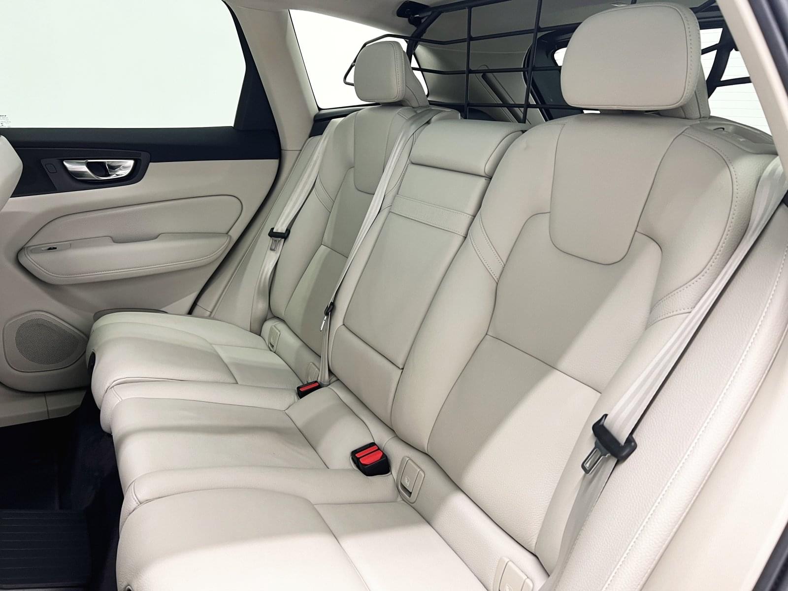 VOLVO XC60 INSCRIPTION PLUG-IN HYBRID 2.0  T8 390CV 45 