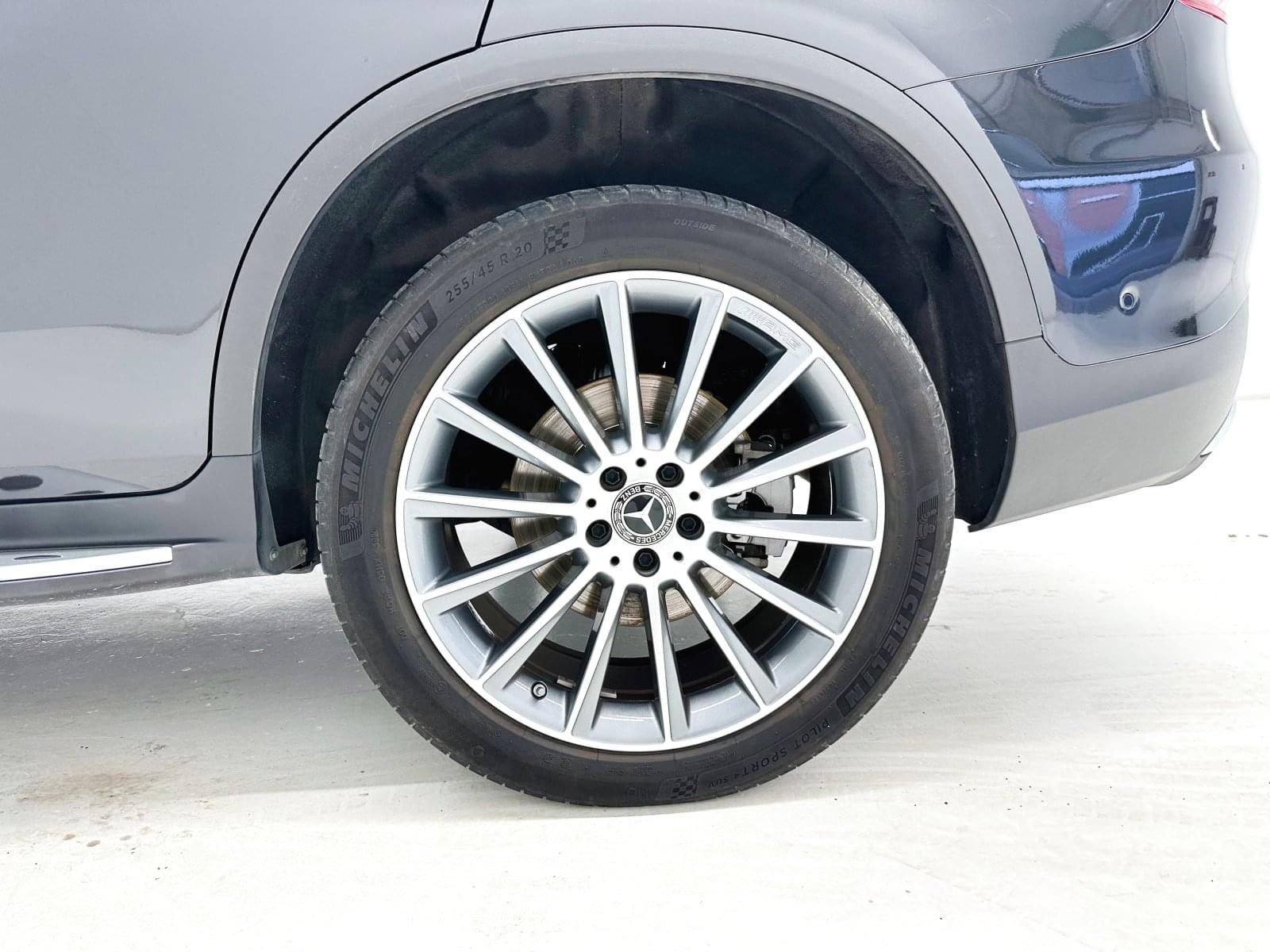 MERCEDES CLASE GLC 300 E 4MATIC 22 