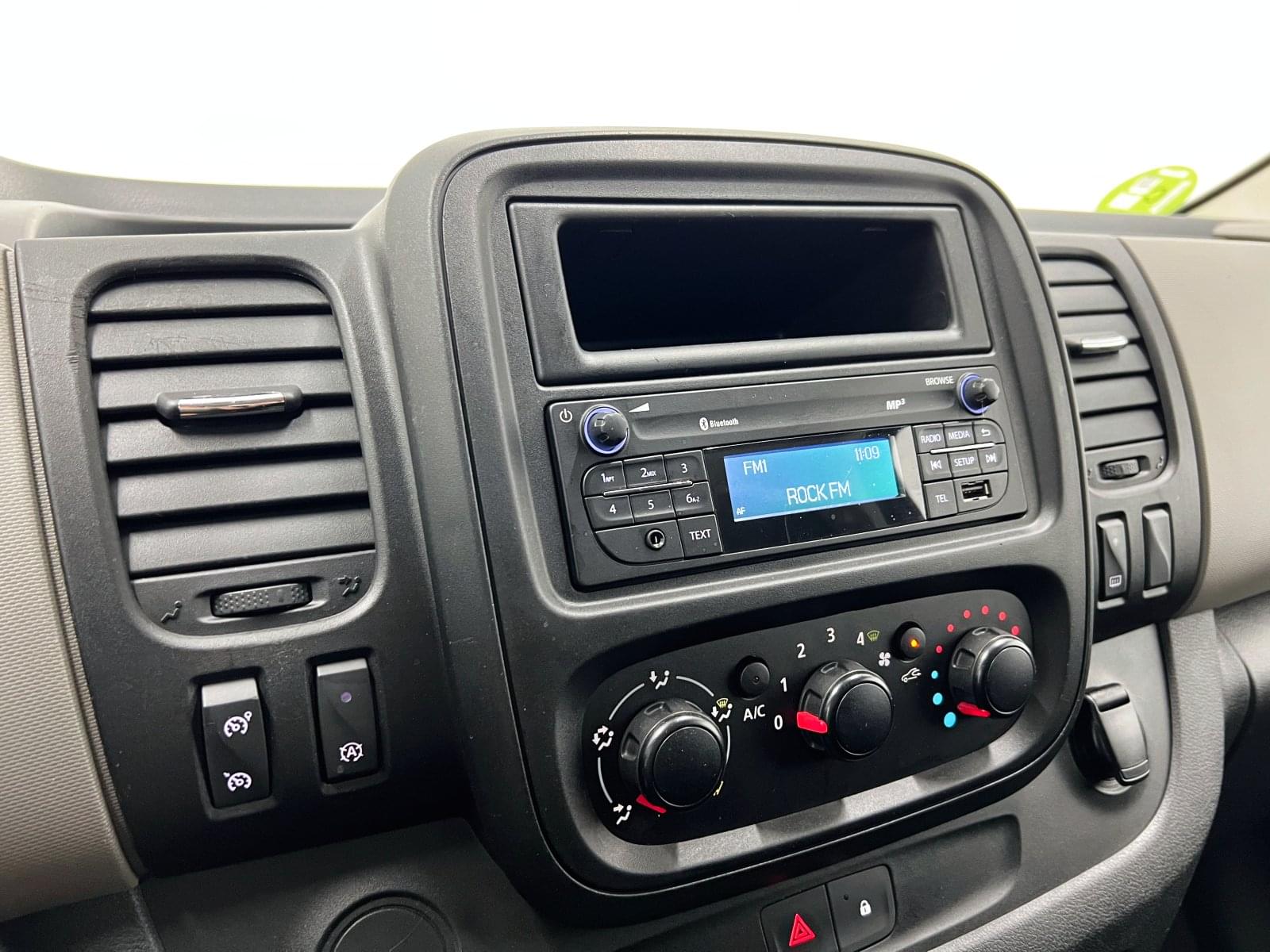 RENAULT TRAFIC 1.6DCI 120CV 34 