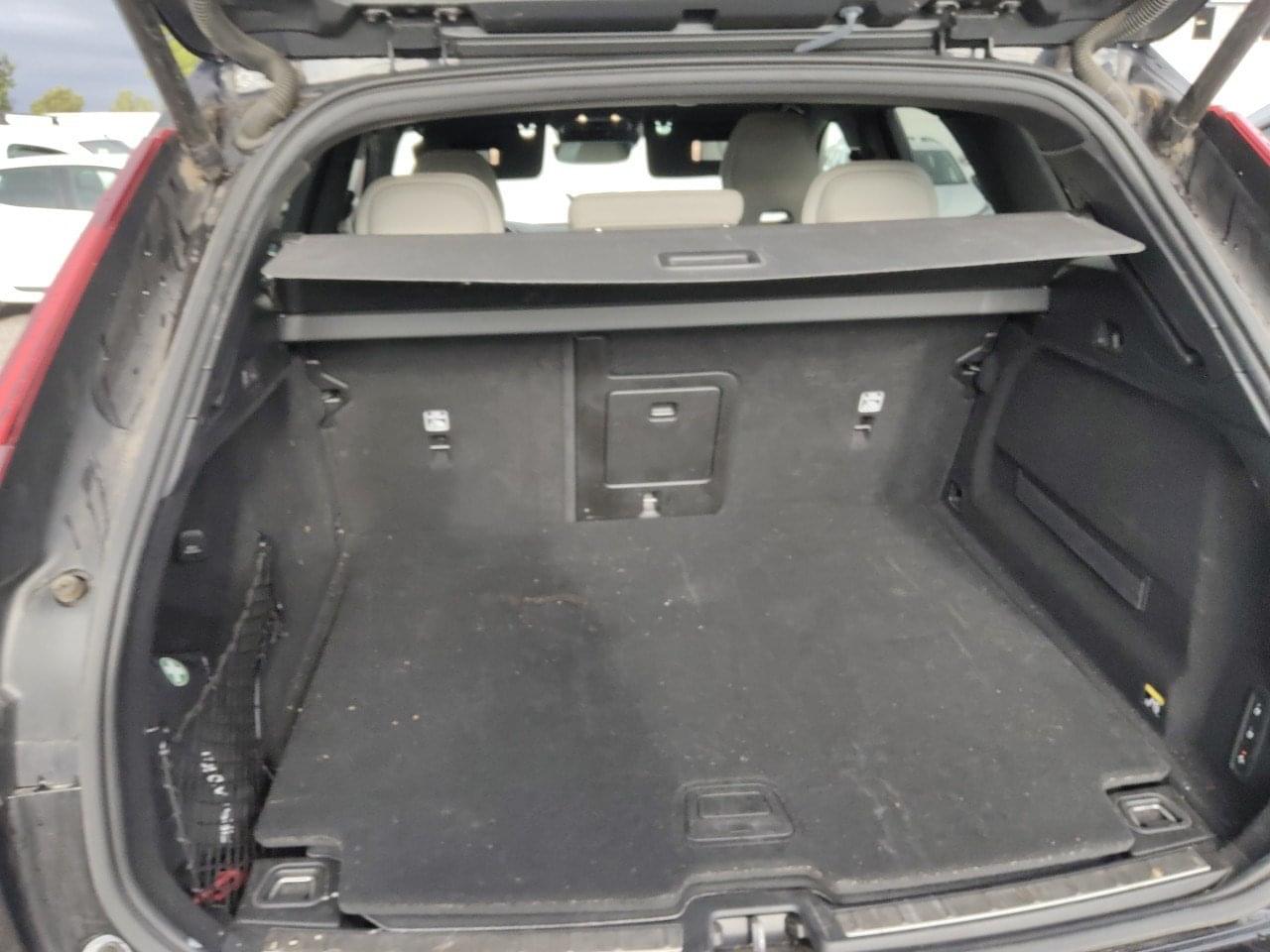 VOLVO XC60 2.0 T5 INSCRIPTION AUTO  250CV 6 