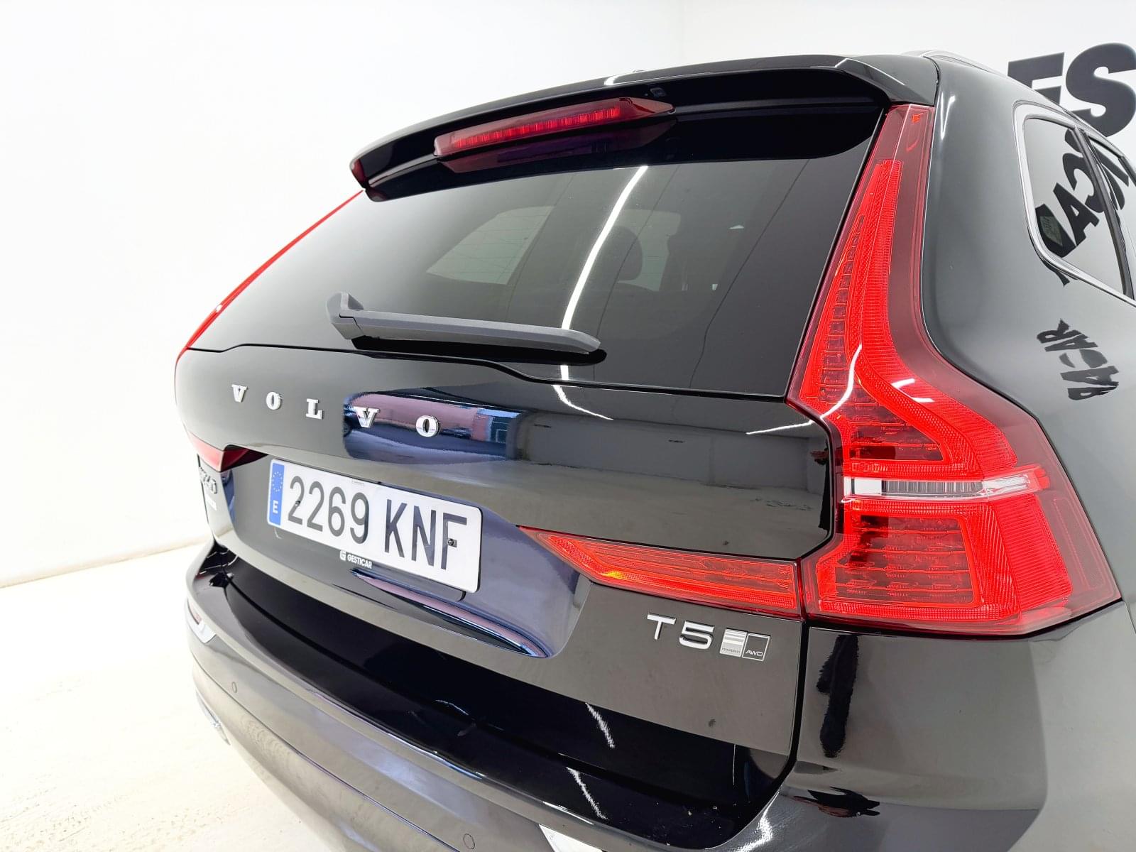 VOLVO XC60 2.0 T5 INSCRIPTION AUTO  250CV 18 
