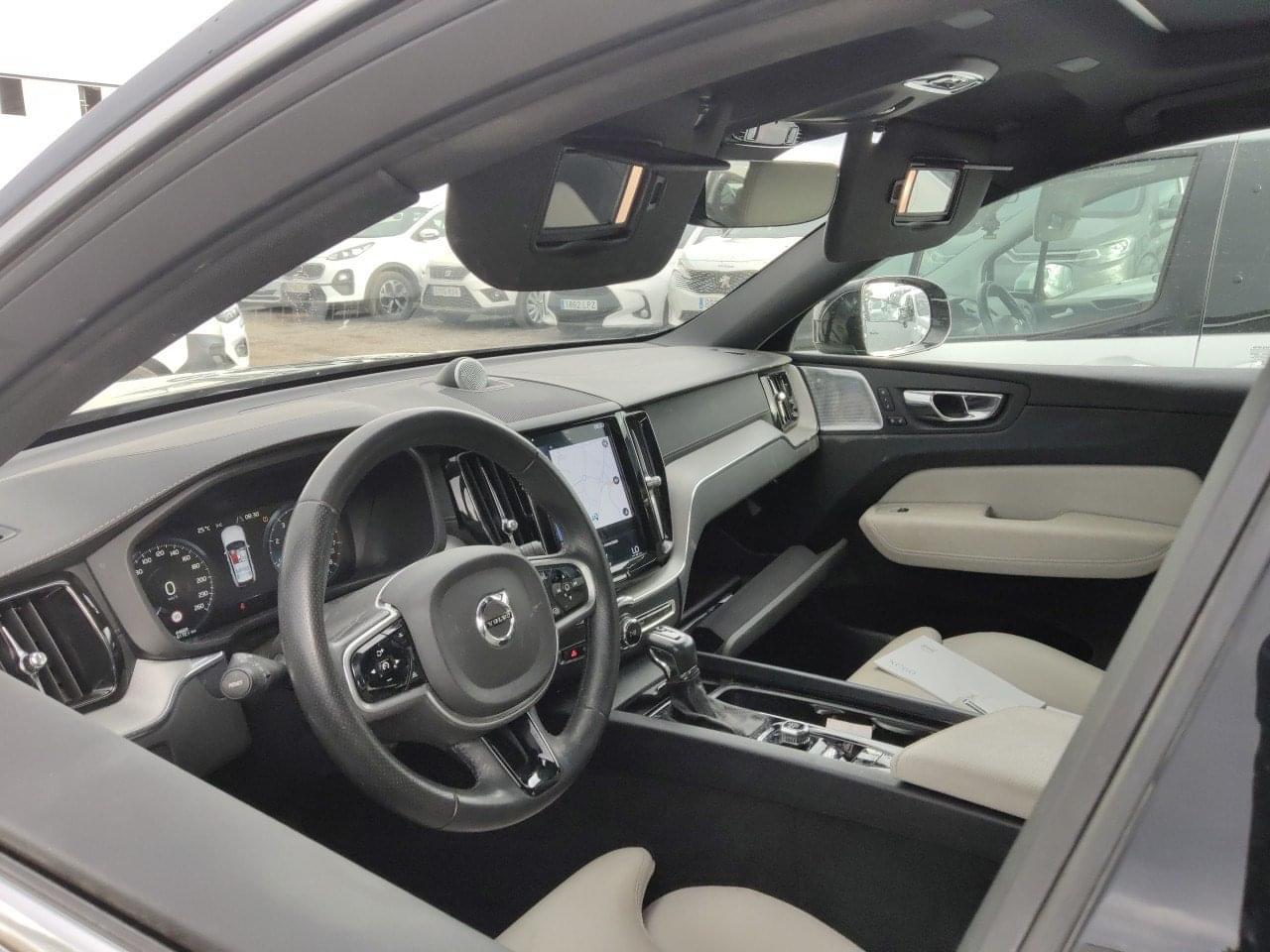 VOLVO XC60 2.0 T5 INSCRIPTION AUTO  250CV 8 