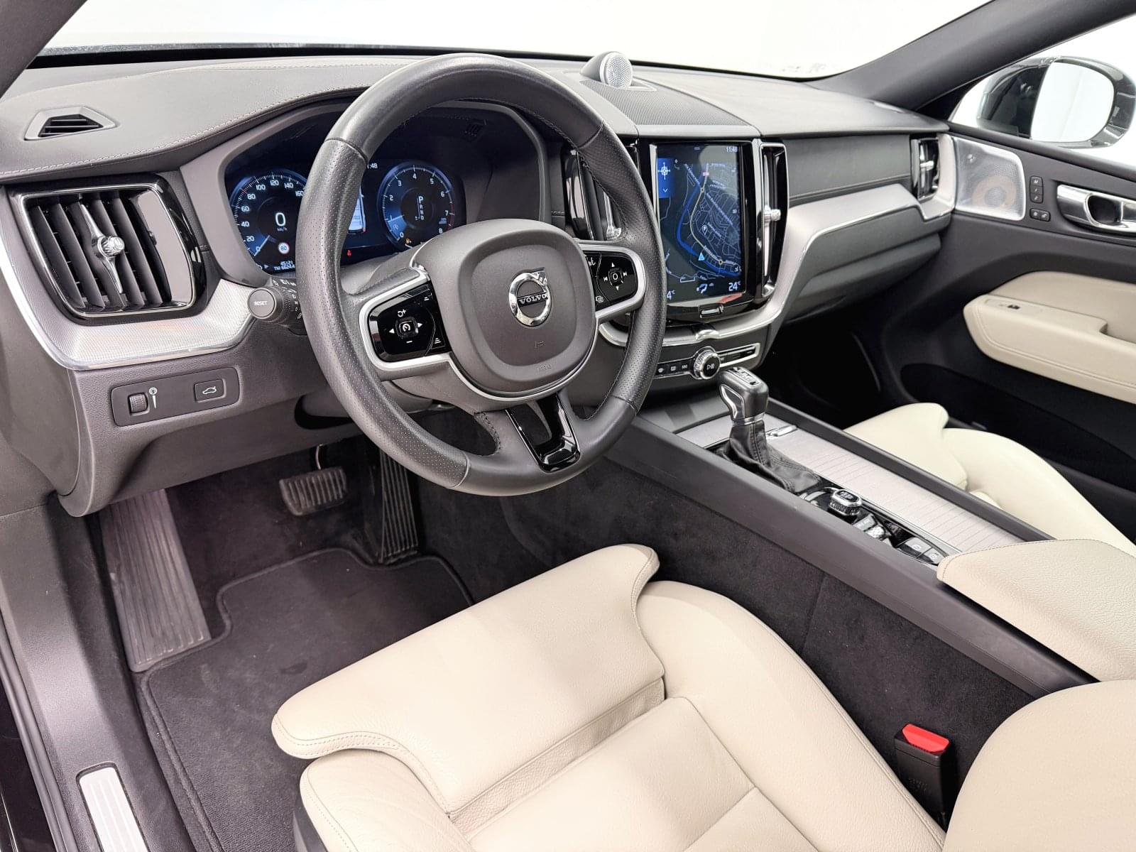 VOLVO XC60 2.0 T5 INSCRIPTION AUTO  250CV 28 