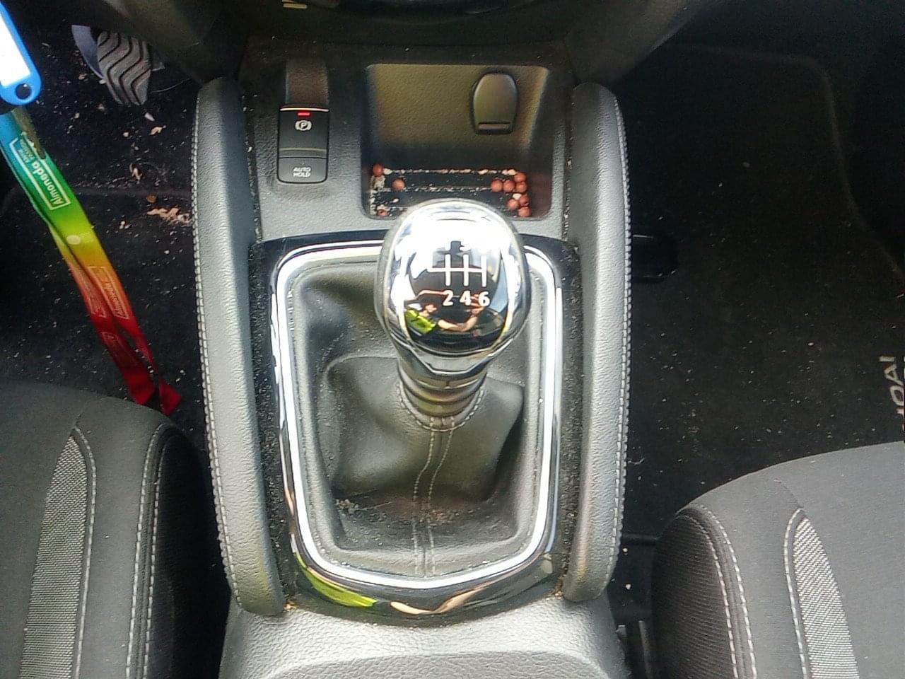 NISSAN QASHQAI DCI 115 CV E6D ACENTA 9 