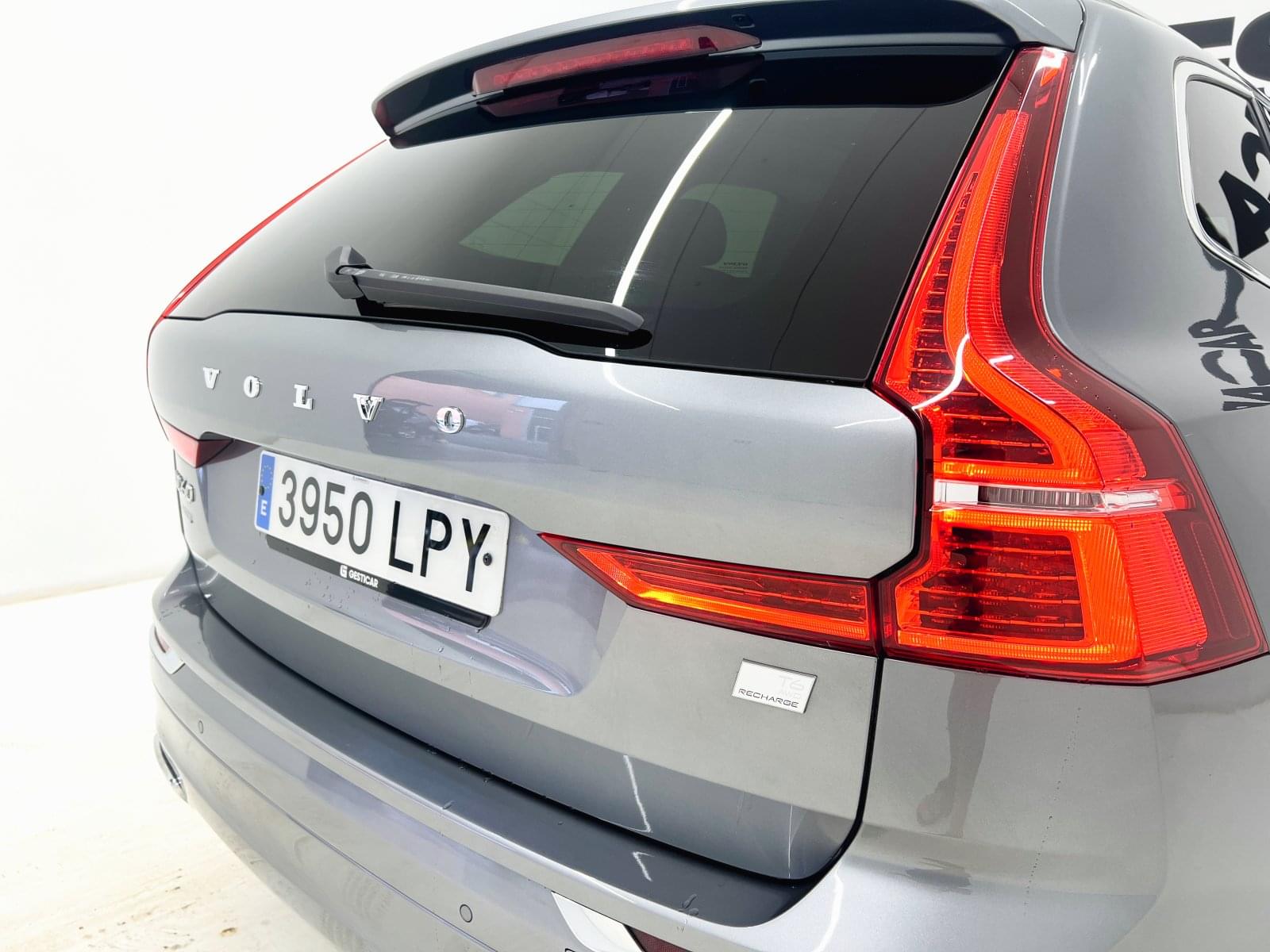 VOLVO XC60 2.0 T6 AWD RECHARGE INSCRIP. AUTO 340CV 19 