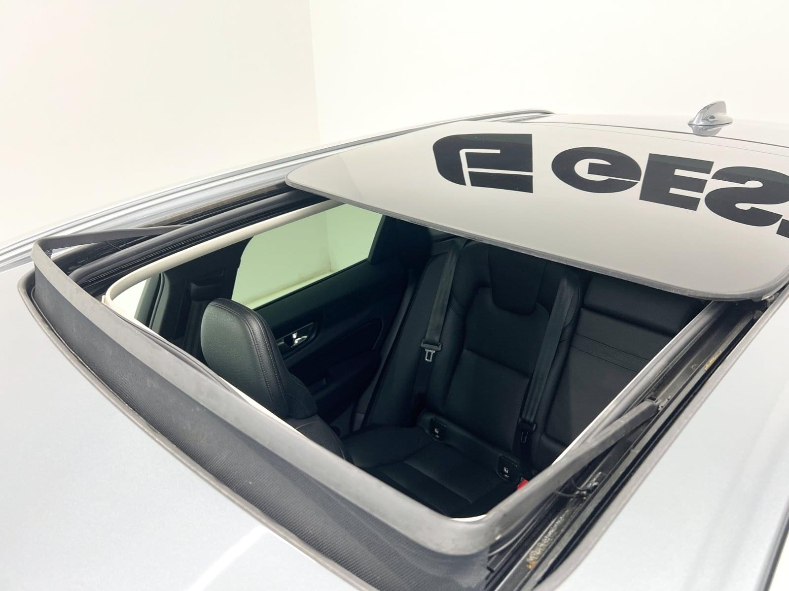 VOLVO XC60 2.0 T6 AWD RECHARGE INSCRIP. AUTO 340CV 11 