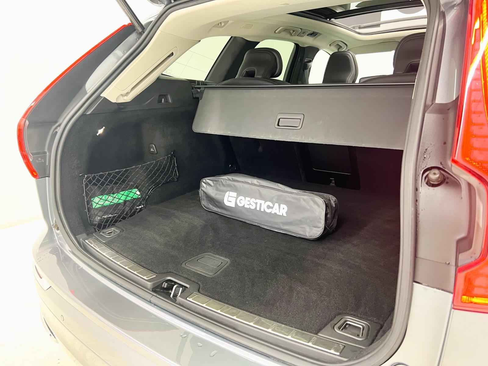 VOLVO XC60 2.0 T6 AWD RECHARGE INSCRIP. AUTO 340CV 17 