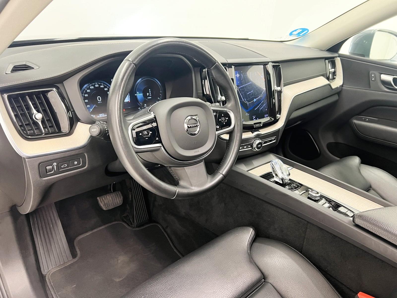 VOLVO XC60 2.0 T6 AWD RECHARGE INSCRIP. AUTO 340CV 27 