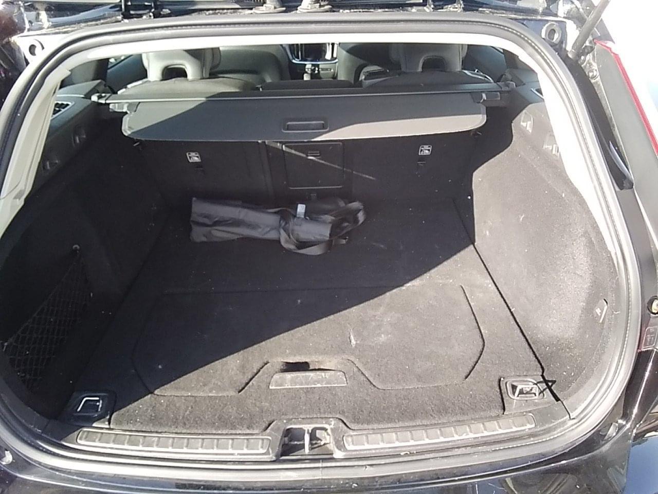 VOLVO V60 2.0 B3 163 CV MOMENTUM CORE AUTO 6 