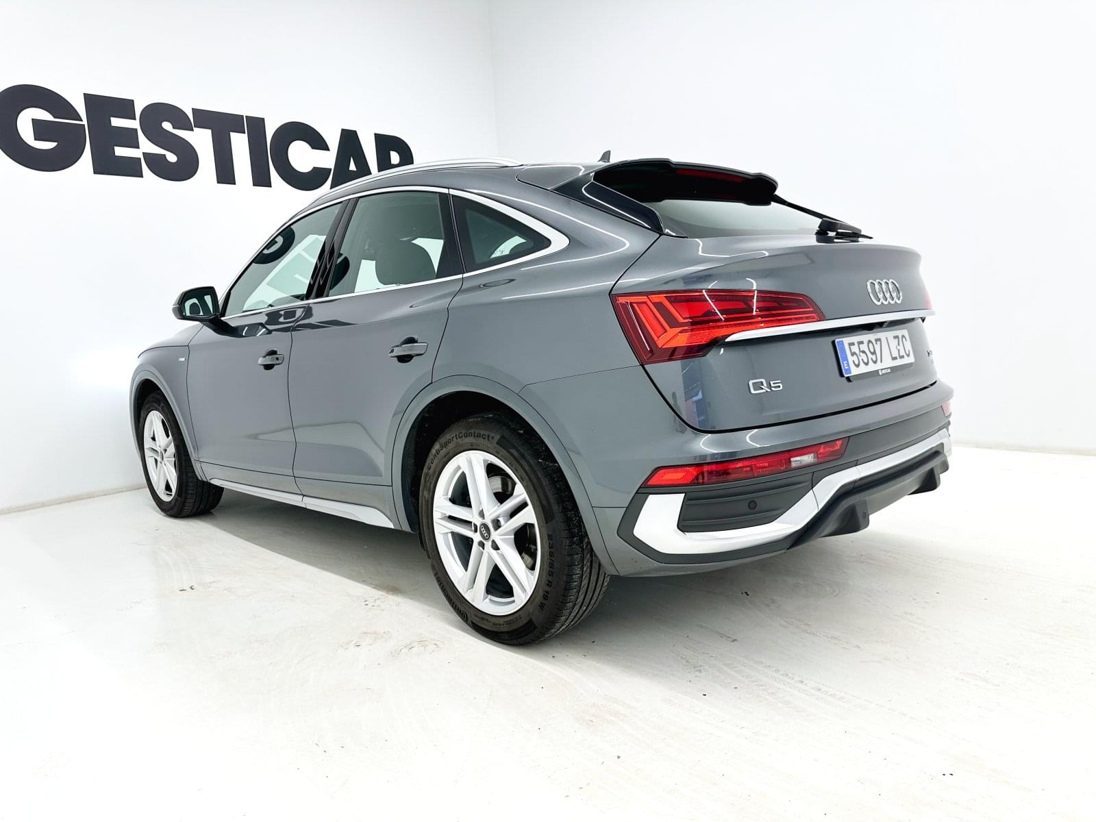 AUDI Q5 SPORTBACK 35 TDI SLINE 9 