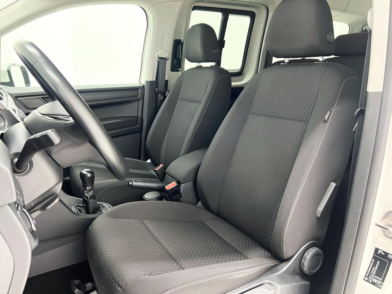VOLKSWAGEN CADDY Maxi Trendline 2.0 TDI 102cv  7 plazas 22 