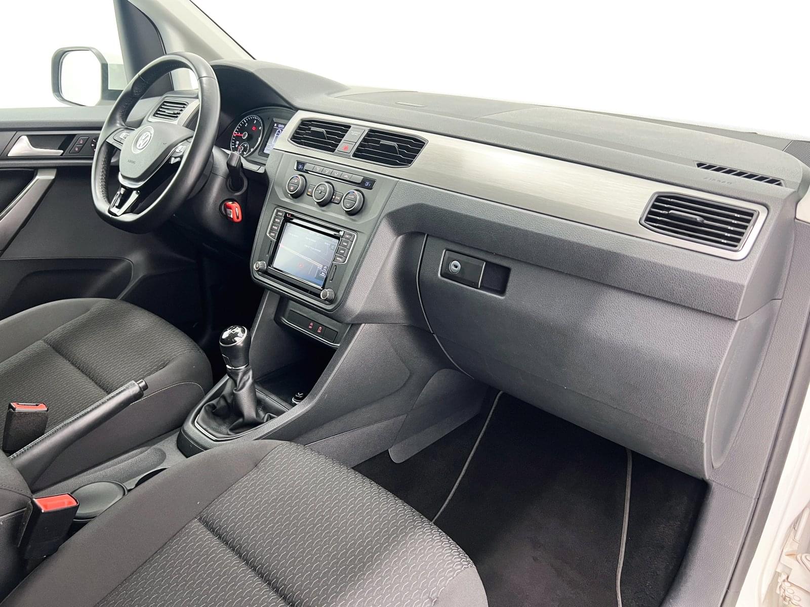 VOLKSWAGEN CADDY Maxi Trendline 2.0 TDI 102cv  7 plazas 36 