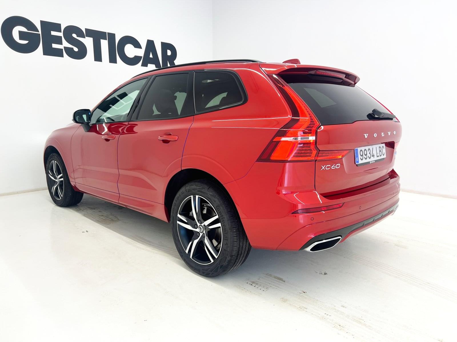 VOLVO XC60 R DESIGN AWD 2.0 B4 197CV 11 
