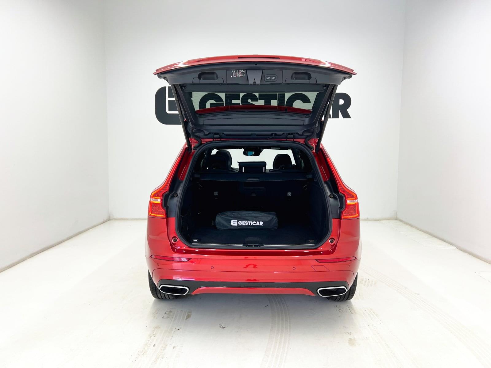 VOLVO XC60 R DESIGN AWD 2.0 B4 197CV 14 