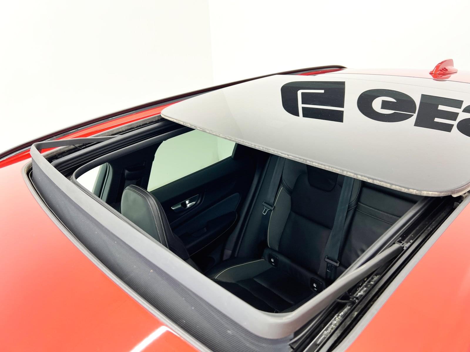 VOLVO XC60 R DESIGN AWD 2.0 B4 197CV 10 