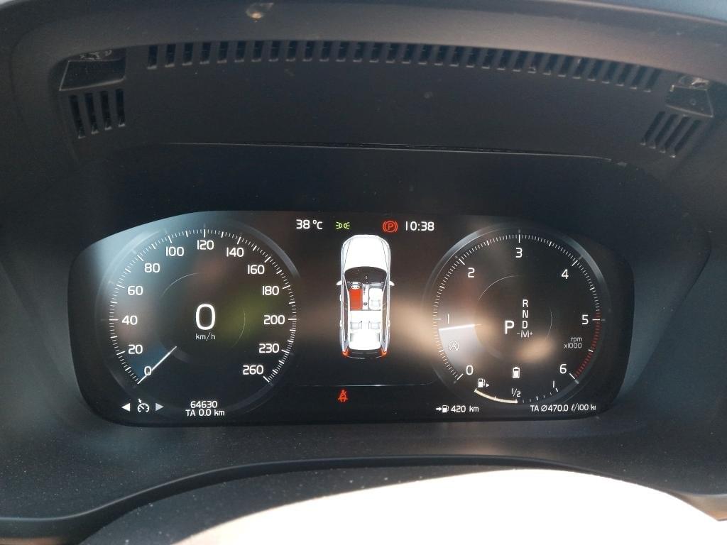 VOLVO XC60 R DESIGN AWD 2.0 B4 197CV 7 