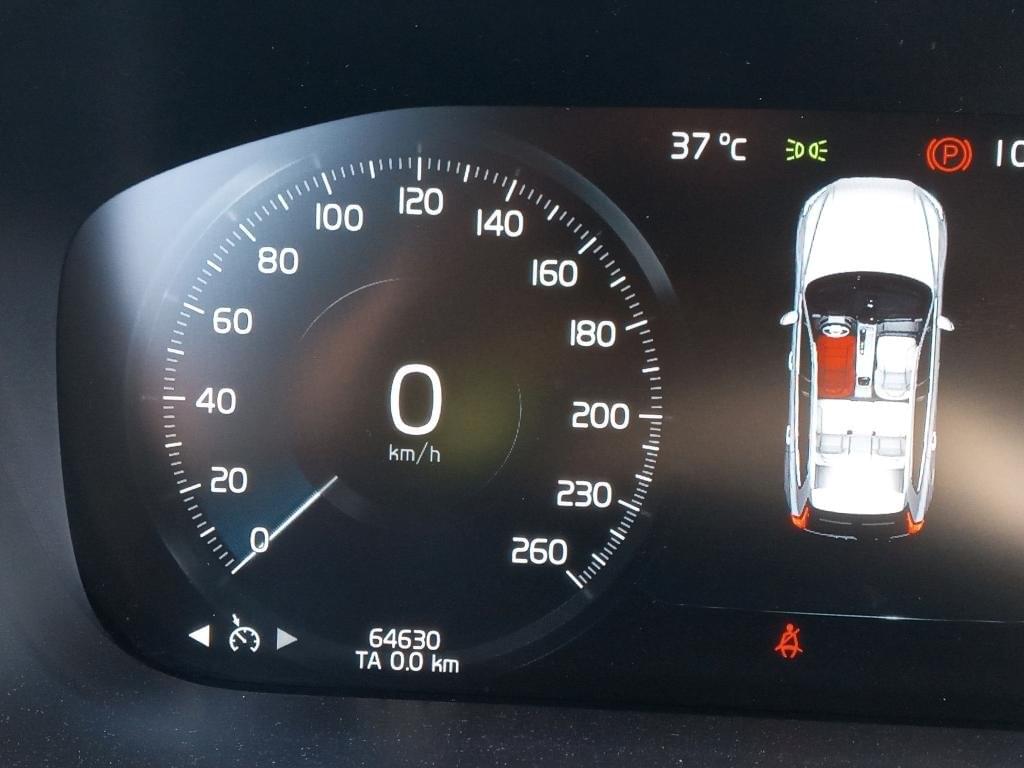 VOLVO XC60 R DESIGN AWD 2.0 B4 197CV 8 