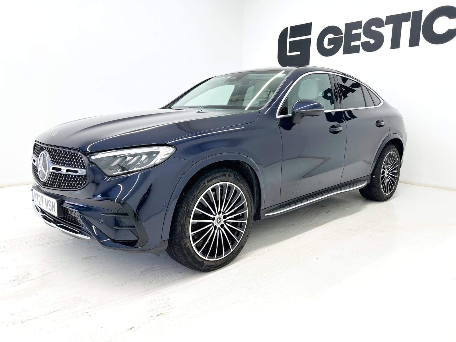 MERCEDES GLC COUPÉ 200 4 MATIC 8 