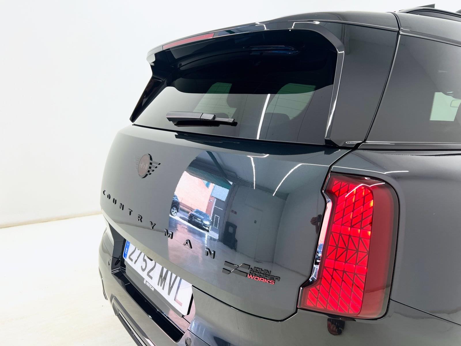 MINI COUNTRYMAN JCW  ALL4 300CV 21 