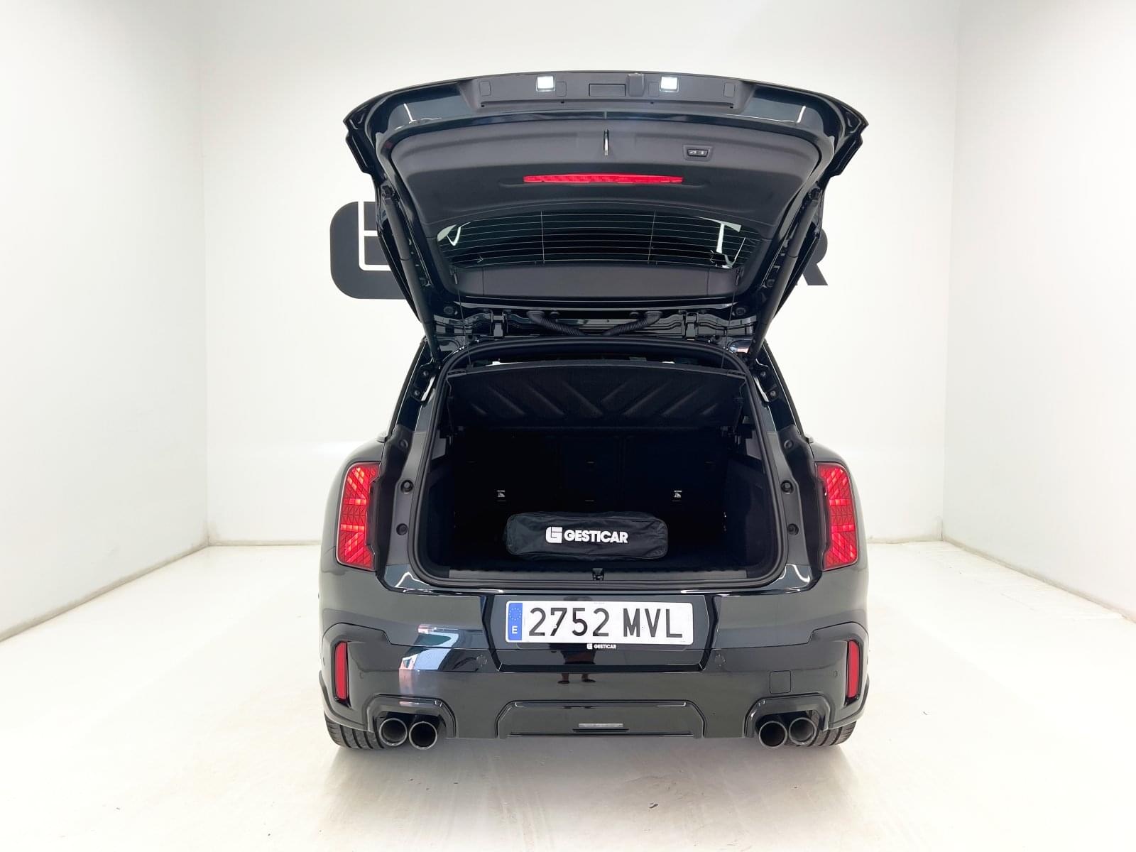 MINI COUNTRYMAN JCW  ALL4 300CV 17 