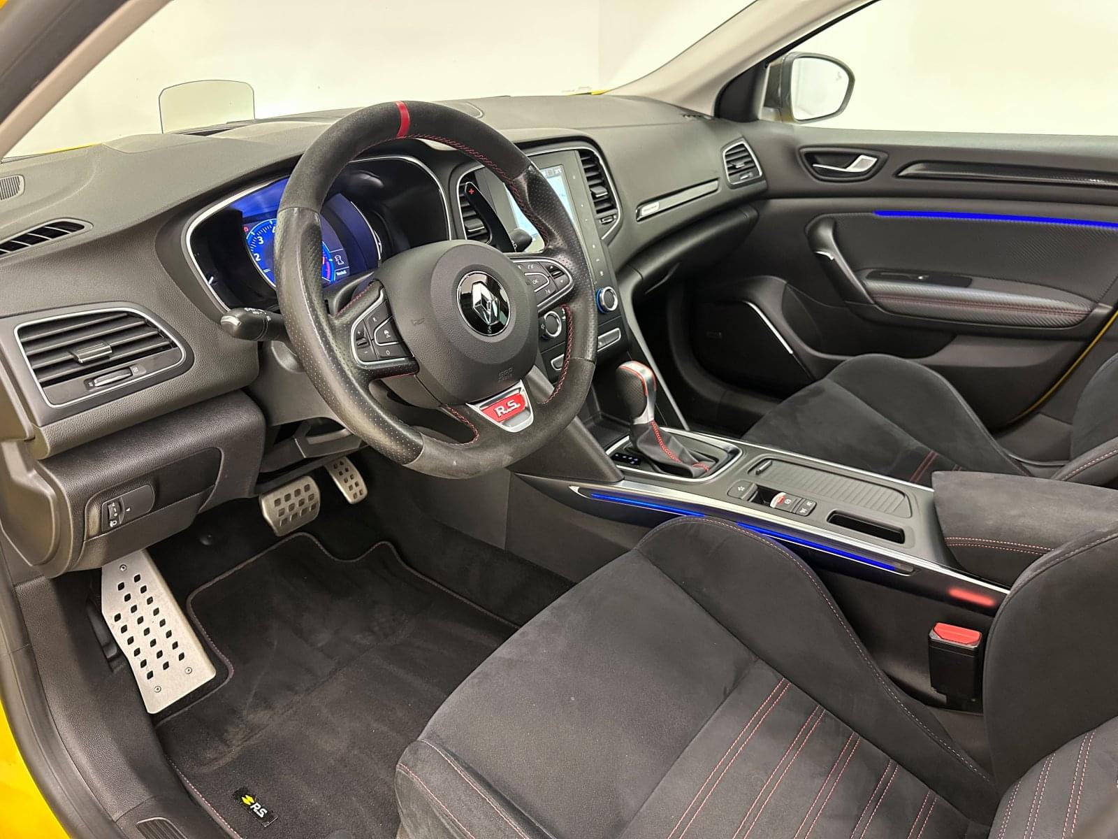 RENAULT MéGANE RS TROPHY 300CV 23 