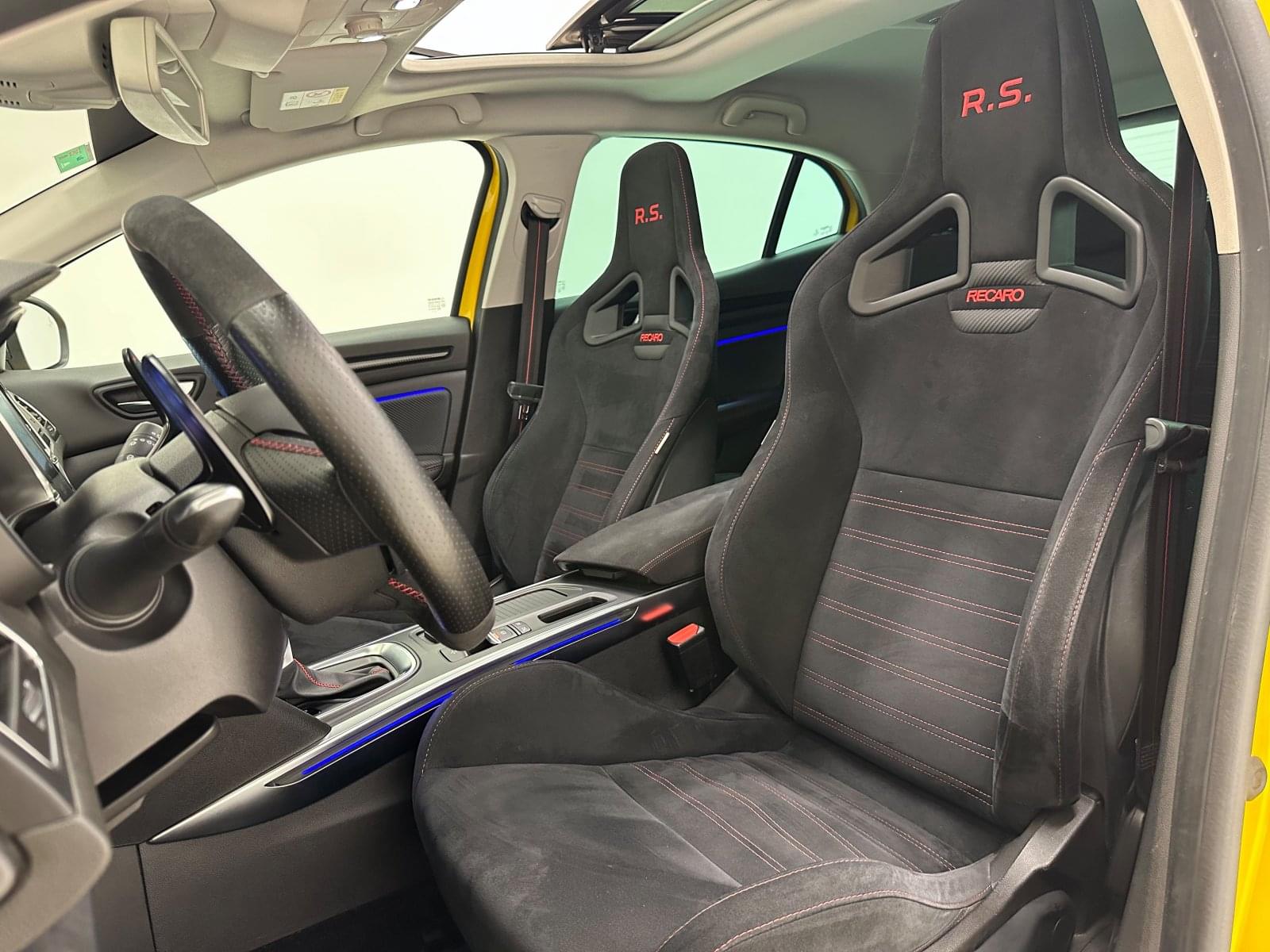 RENAULT MéGANE RS TROPHY 300CV 21 