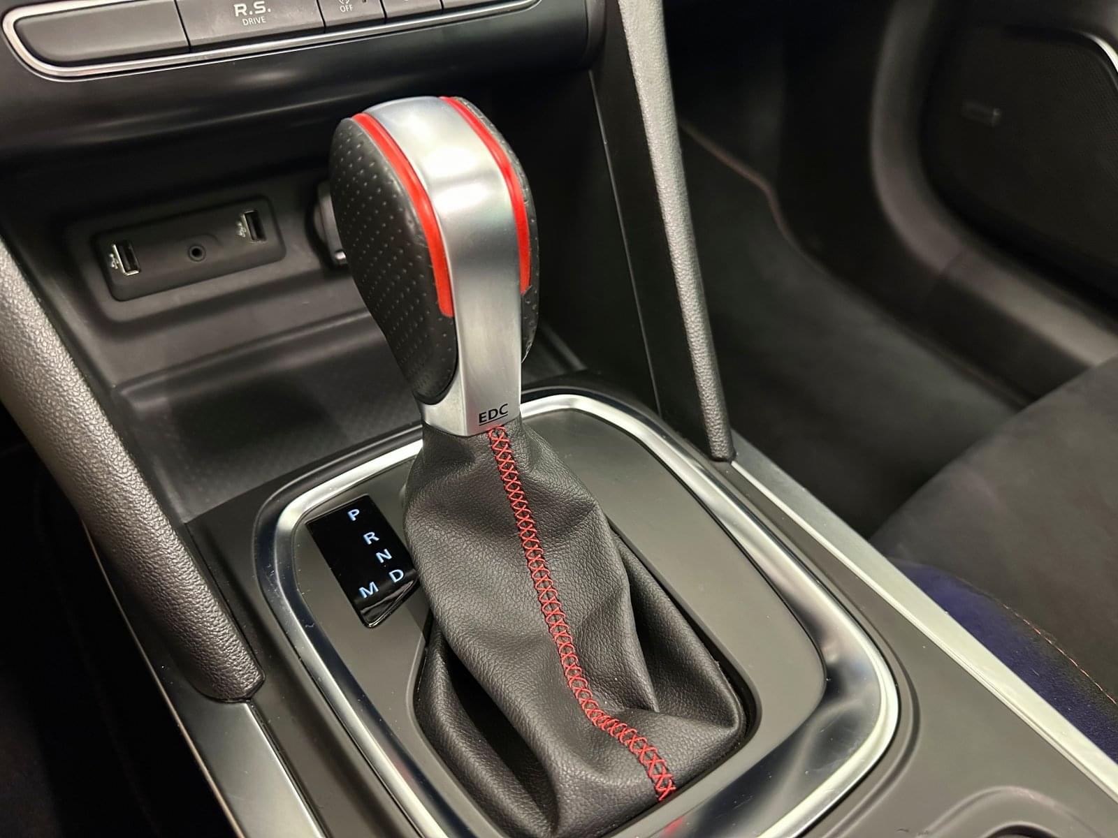 RENAULT MéGANE RS TROPHY 300CV 35 