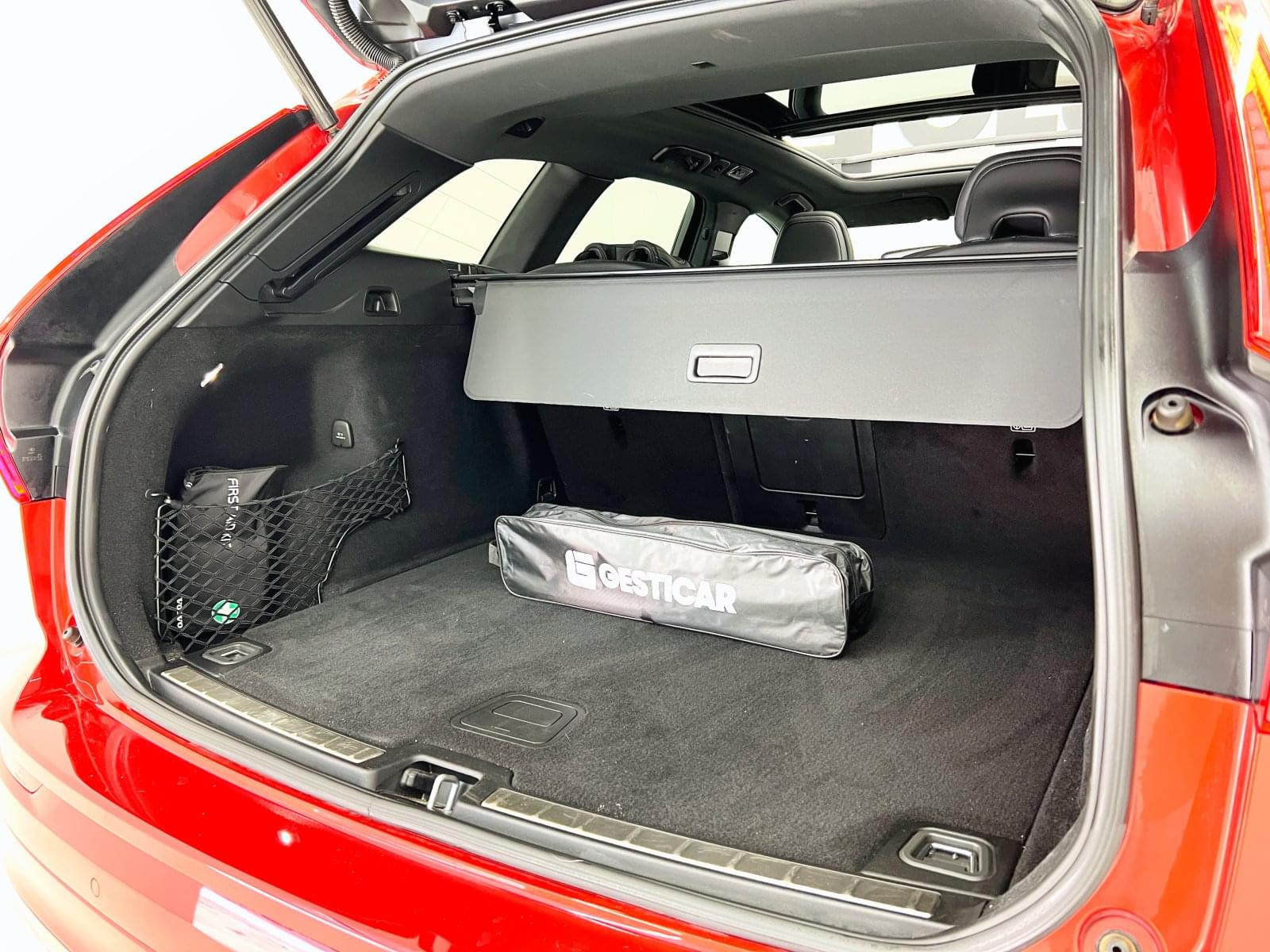 VOLVO XC60 R DESIGN AWD 2.0 B5 G 250CV AT8 16 