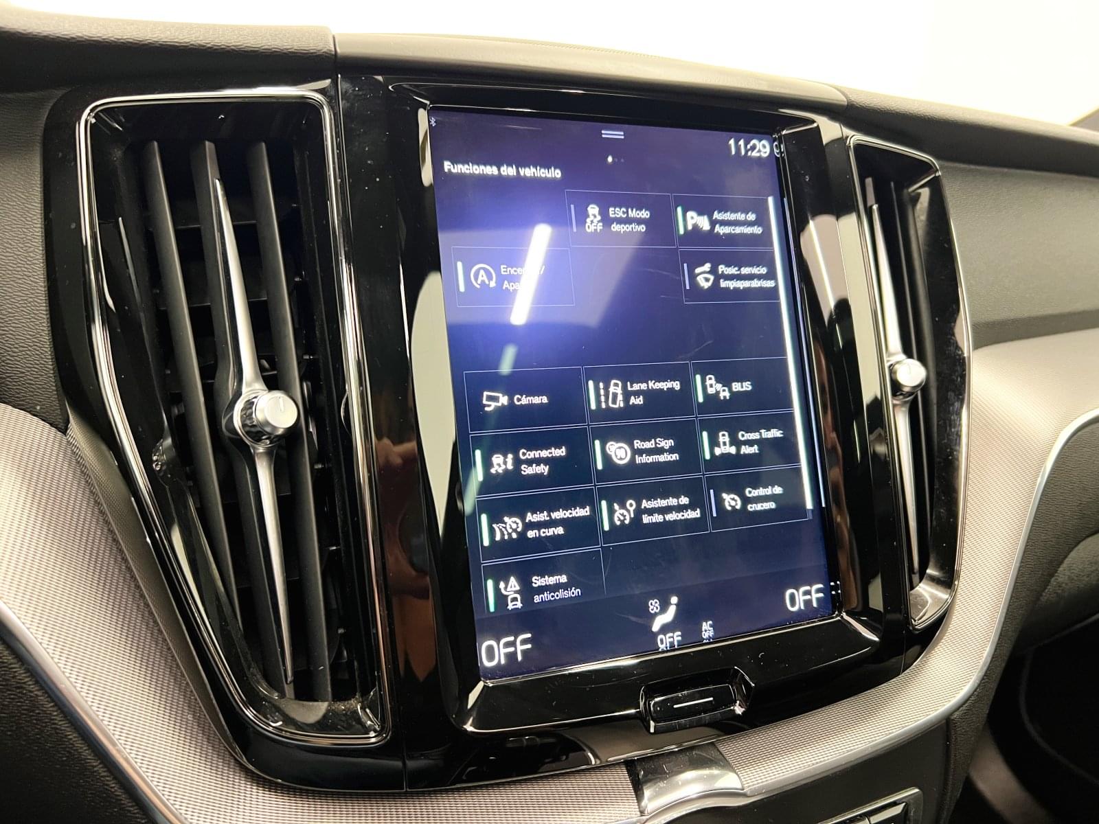 VOLVO XC60 R DESIGN AWD 2.0 B5 G 250CV AT8 36 