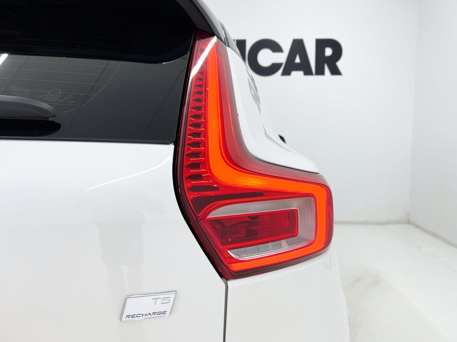 VOLVO XC40 T5 TWIN RECHARGE R-DESIGN AUTO 18 