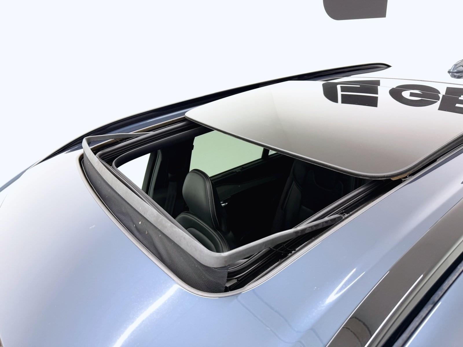 VOLVO XC90 R DESIGN AWD 2.0 T8 390CV 9 