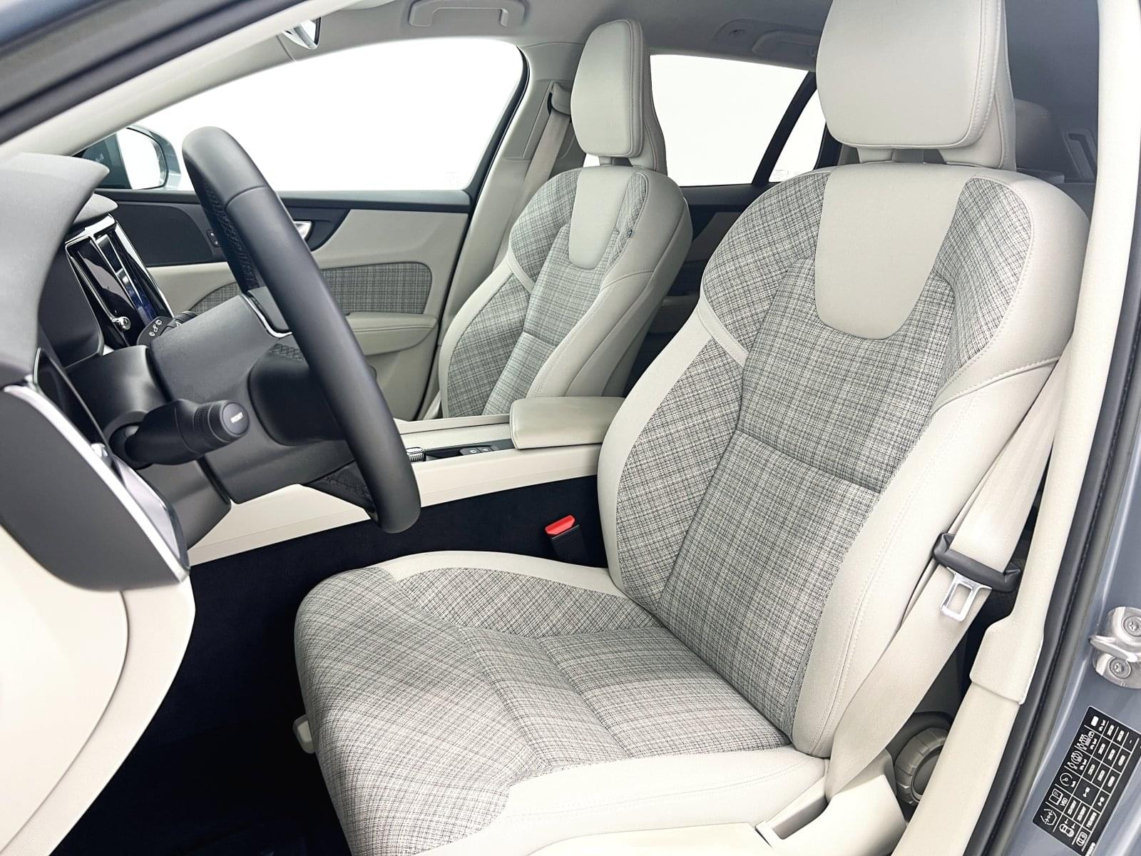 VOLVO V60 2.0 B4 (D)  ESSENTIAL AUTO 197cv 23 