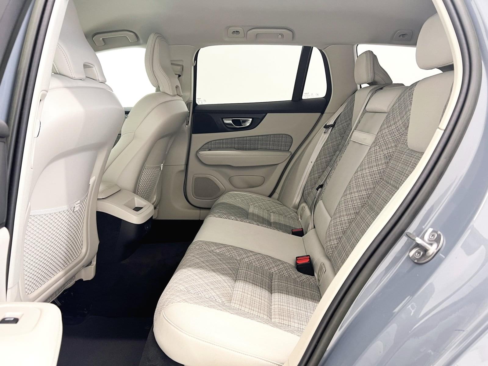 VOLVO V60 2.0 B4 (D)  ESSENTIAL AUTO 197cv 40 
