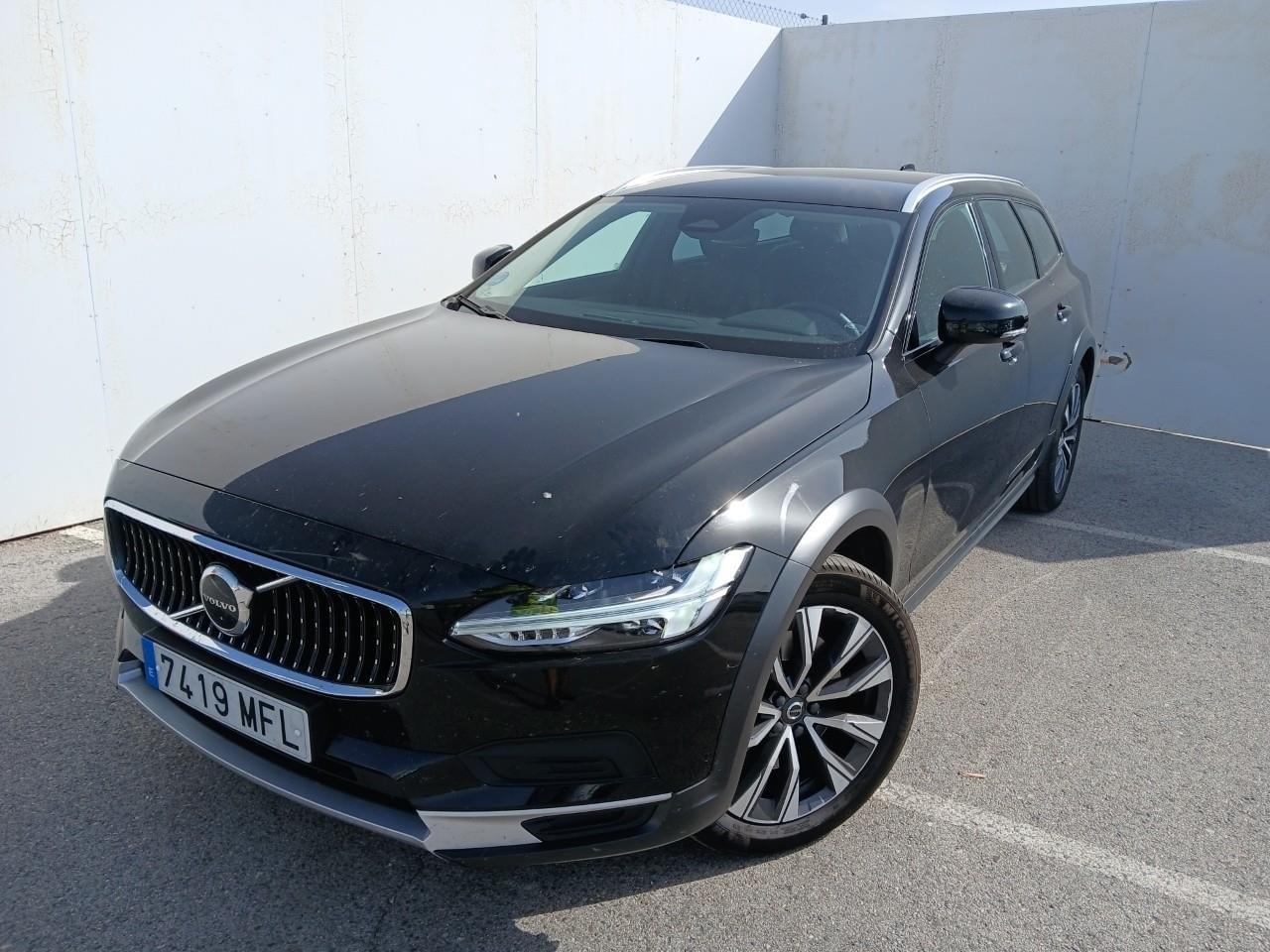 VOLVO V90 CROSS COUNTRY CORE 2.0 B4D 197 CV AUTO 2 