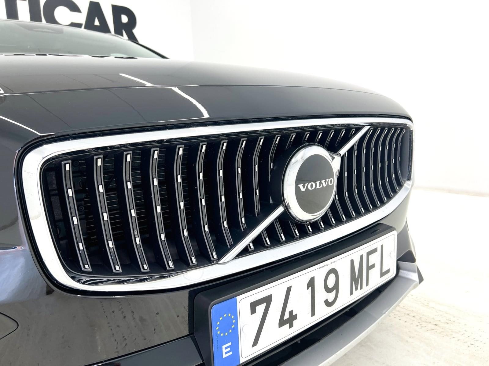 VOLVO V90 CROSS COUNTRY CORE 2.0 B4D 197 CV AUTO 5 