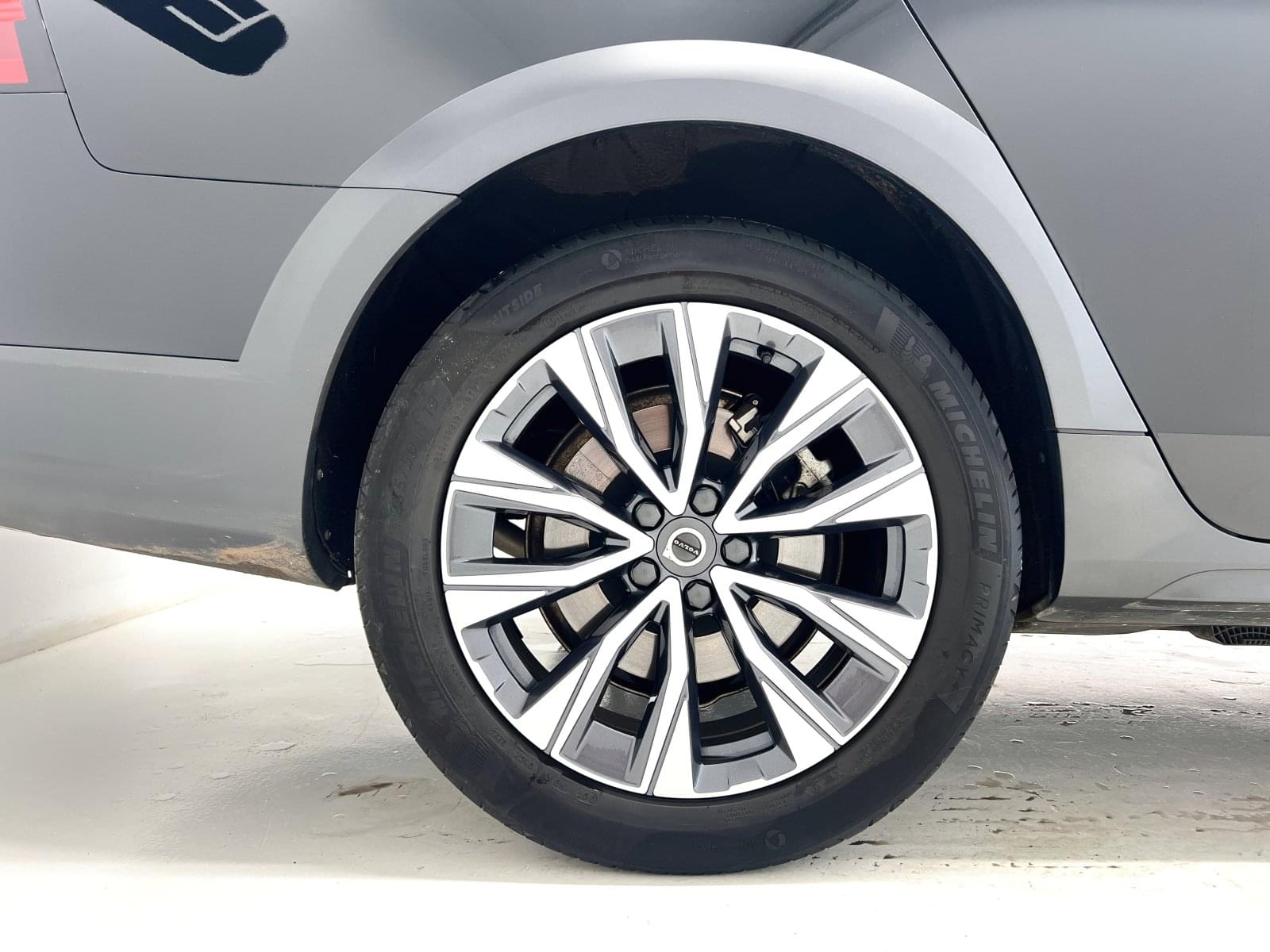 VOLVO V90 CROSS COUNTRY CORE 2.0 B4D 197 CV AUTO 23 