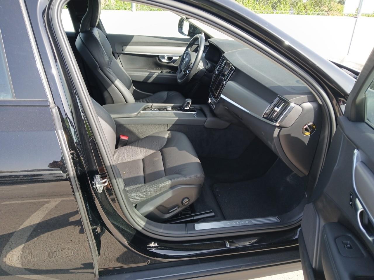VOLVO V90 CROSS COUNTRY CORE 2.0 B4D 197 CV AUTO 11 