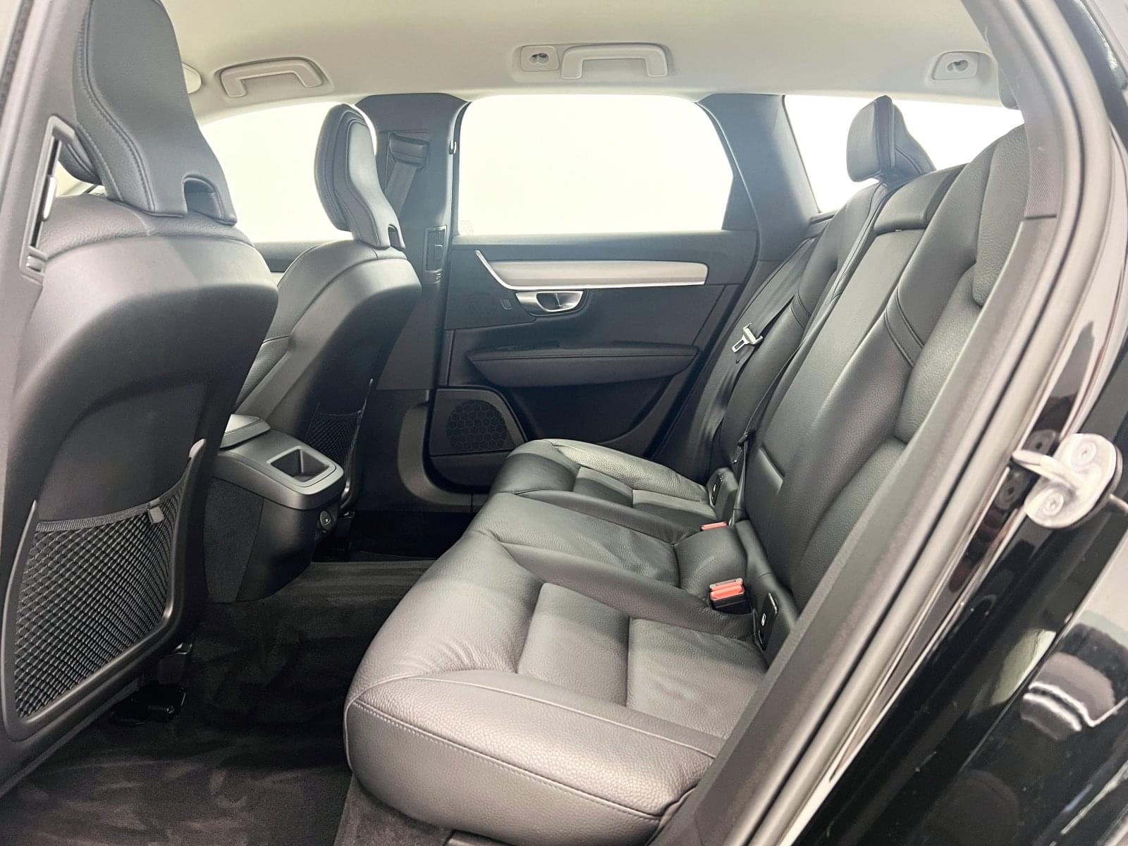 VOLVO V90 CROSS COUNTRY CORE 2.0 B4D 197 CV AUTO 41 