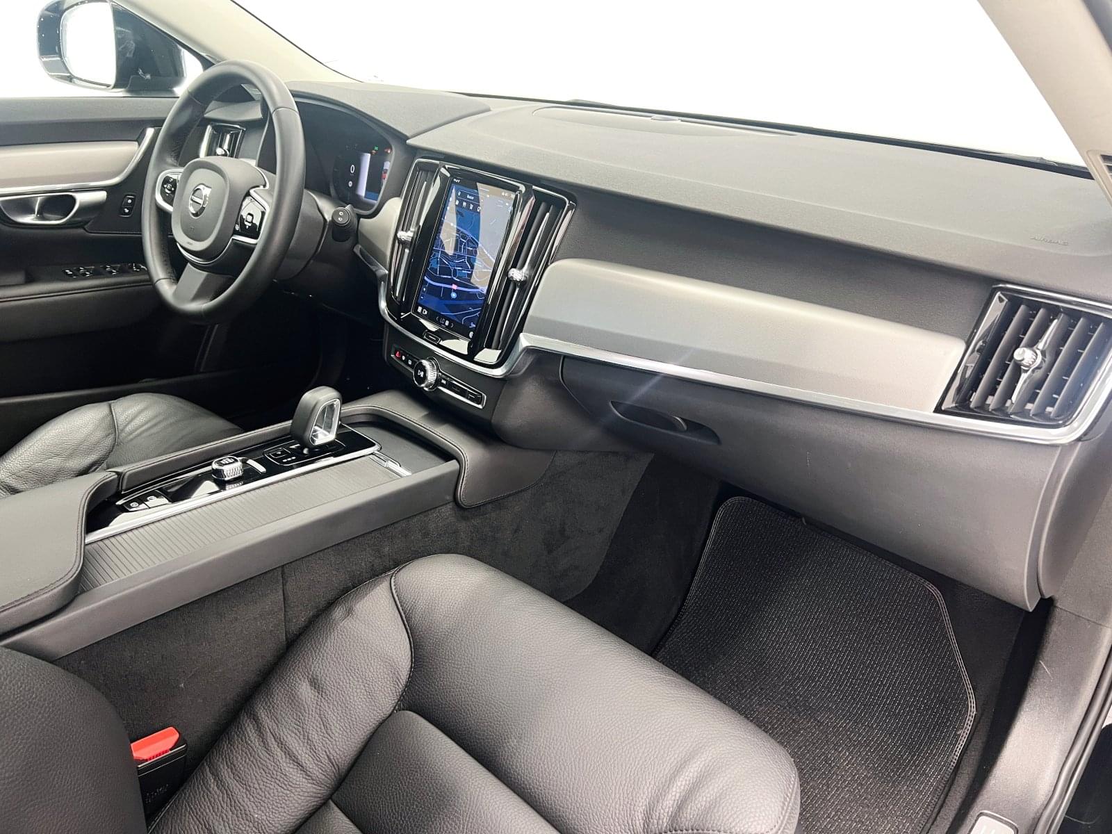 VOLVO V90 CROSS COUNTRY CORE 2.0 B4D 197 CV AUTO 37 
