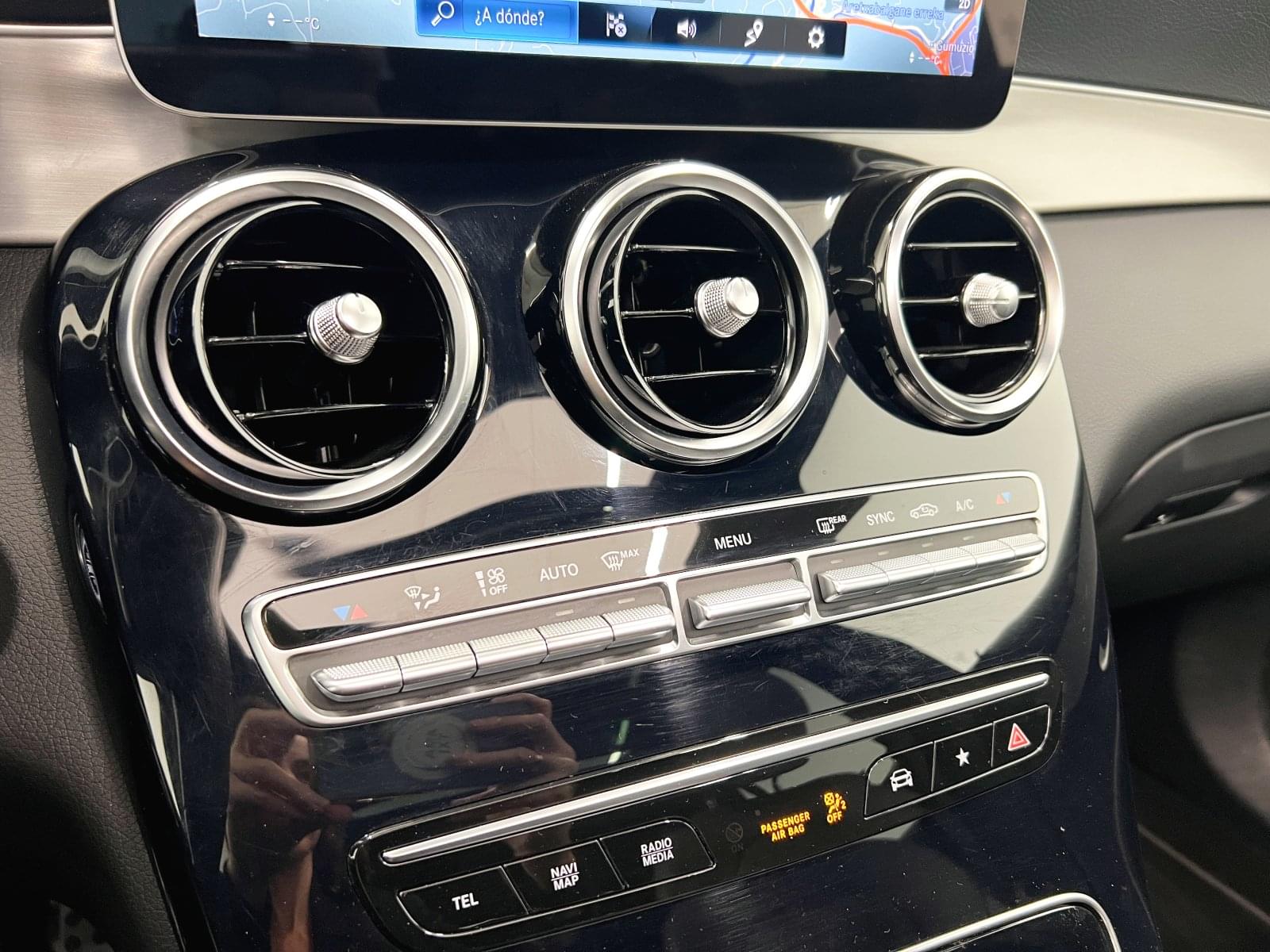 MERCEDES CLASE GLC GLC 200 4 MATIC AMG LINE 210CV  E6dT 37 