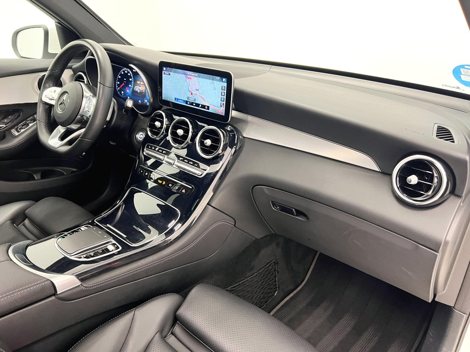 MERCEDES CLASE GLC GLC 200 4 MATIC AMG LINE 210CV  E6dT 39 