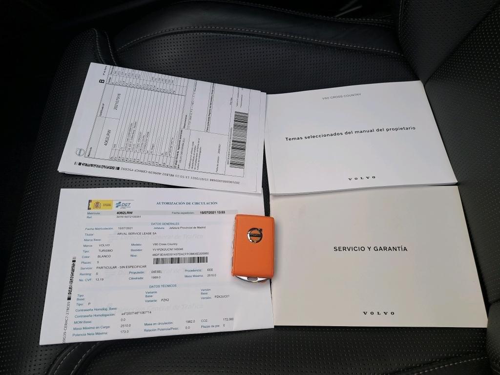 VOLVO V90 CROSS COUNTRY 2.0 B5 D PRO 235CV 14 