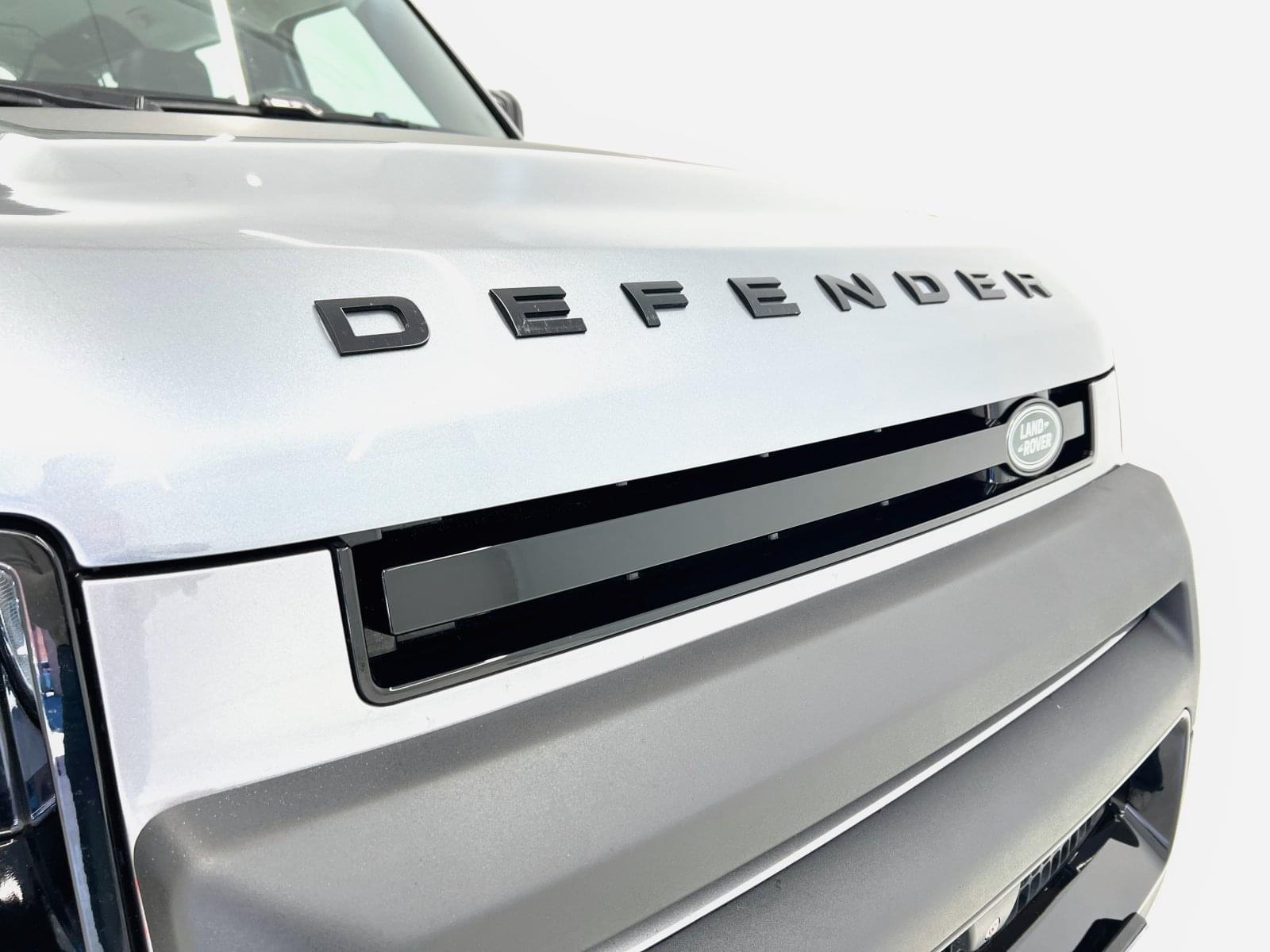 LAND ROVER DEFENDER 2.0 P300 SI4 SE 110 Auto 4WD 300CV 5 