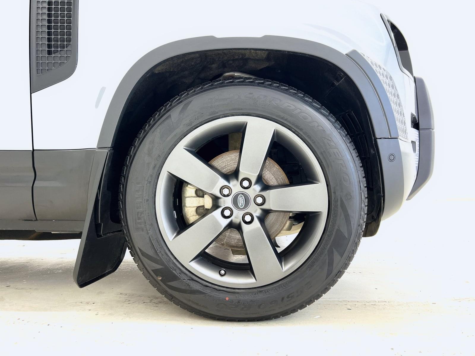 LAND ROVER DEFENDER 2.0 P300 SI4 SE 110 Auto 4WD 300CV 24 