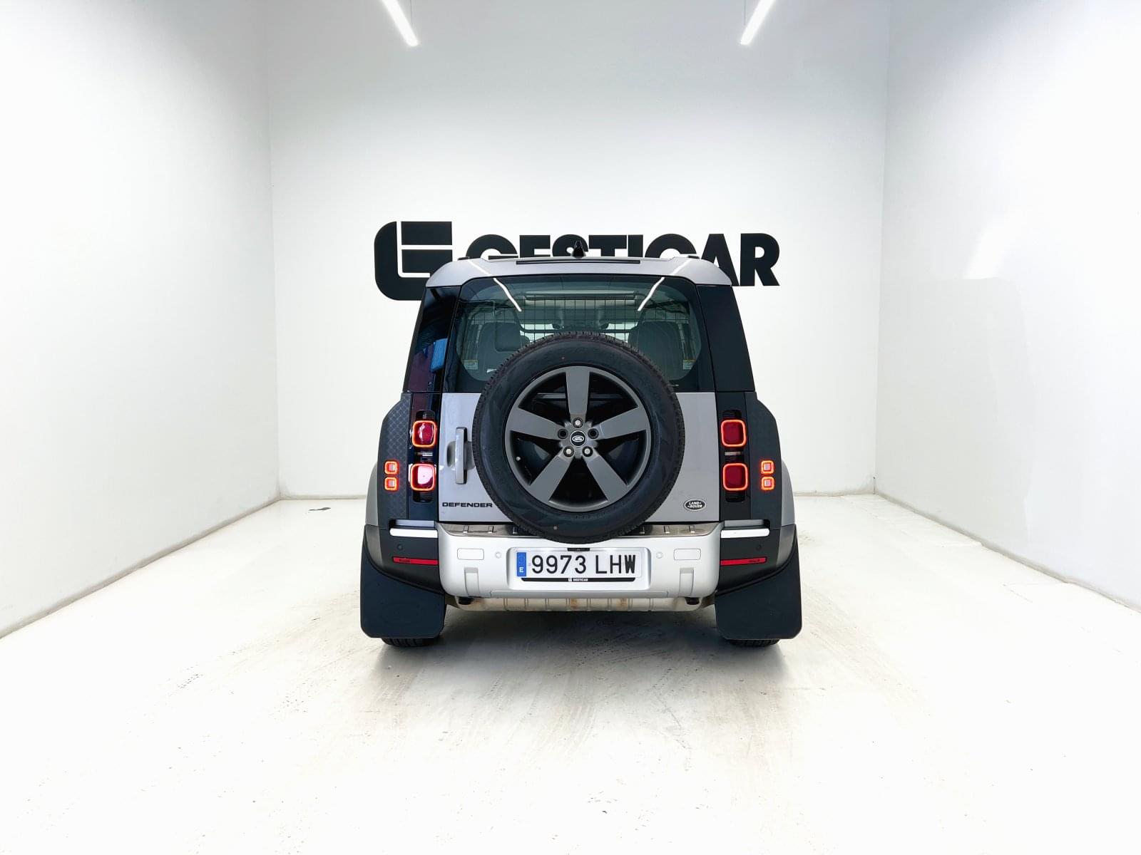 LAND ROVER DEFENDER 2.0 P300 SI4 SE 110 Auto 4WD 300CV 16 