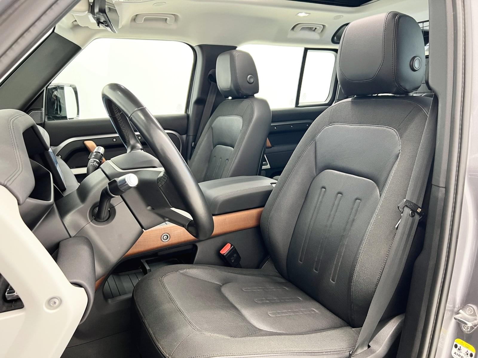 LAND ROVER DEFENDER 2.0 P300 SI4 SE 110 Auto 4WD 300CV 28 