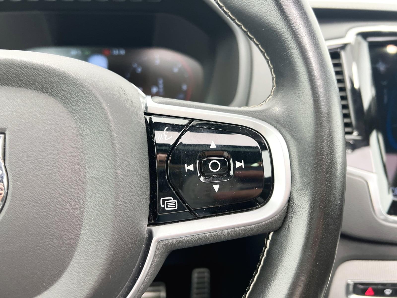 VOLVO XC90 B5 R DESIGN AWD 235CV 33 